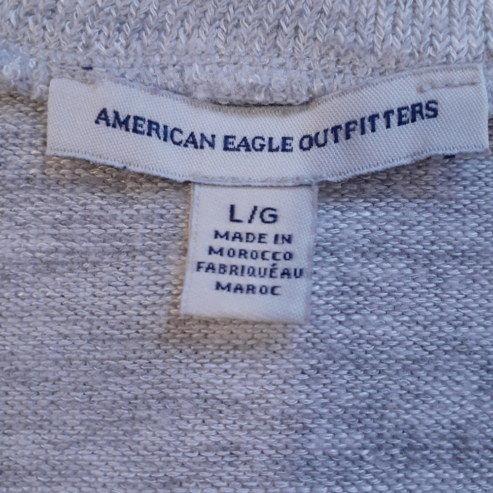 Sweater - Picture 4 of 7